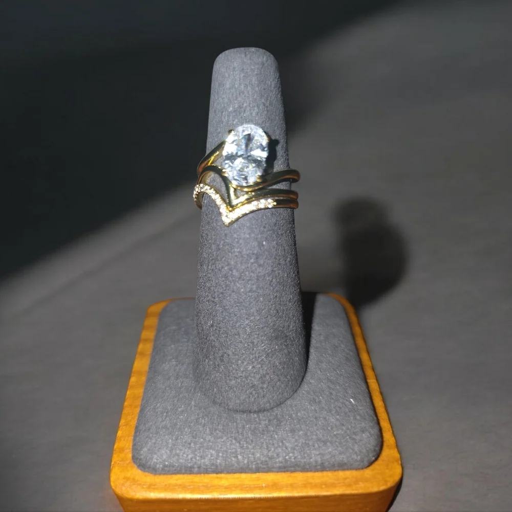 Elegant Gold Plated  and Zirconia  Women's Ring